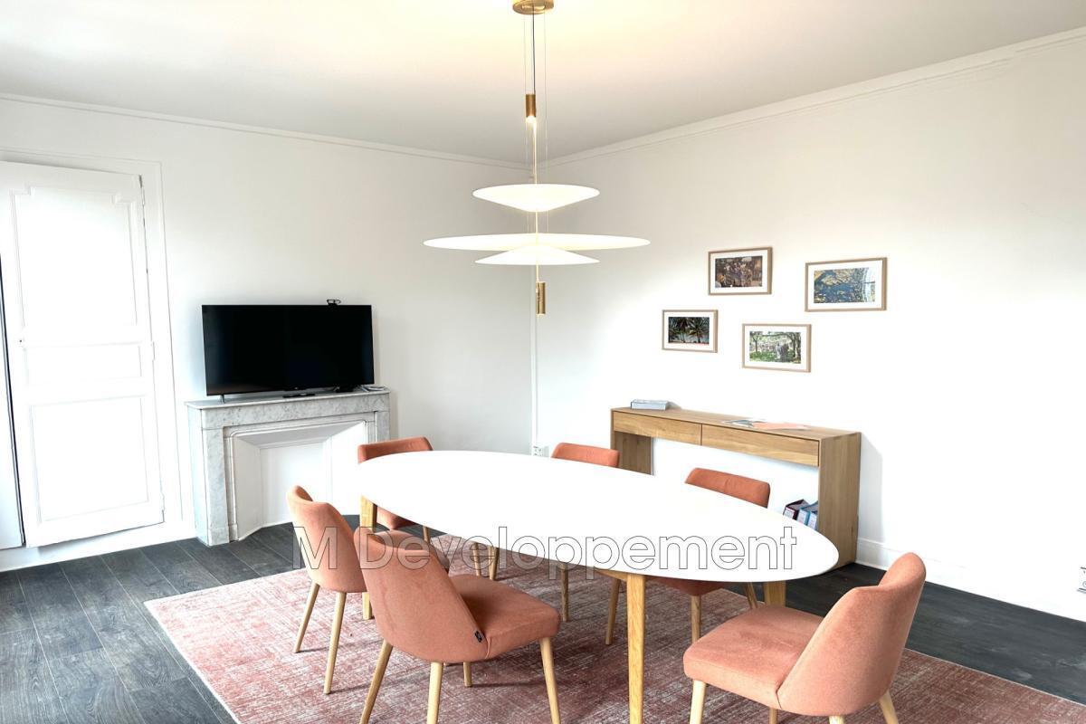 Office in Aix-en-Provence for lease Interior Photo- Image 1 of 11