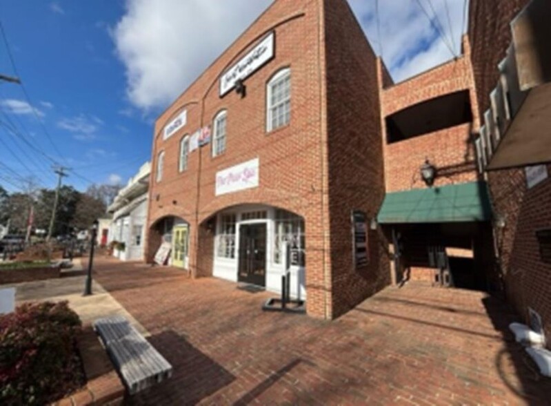 2486 Rivermont Ave, Lynchburg, VA for lease - Building Photo - Image 3 of 5