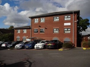 Somers Rd, Rugby for lease Building Photo- Image 1 of 1