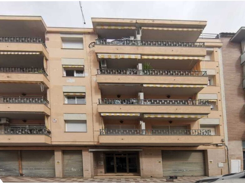 Immeuble residentiel dans Pineda de Mar, Barcelona à vendre - Photo du bâtiment - Image 1 de 1