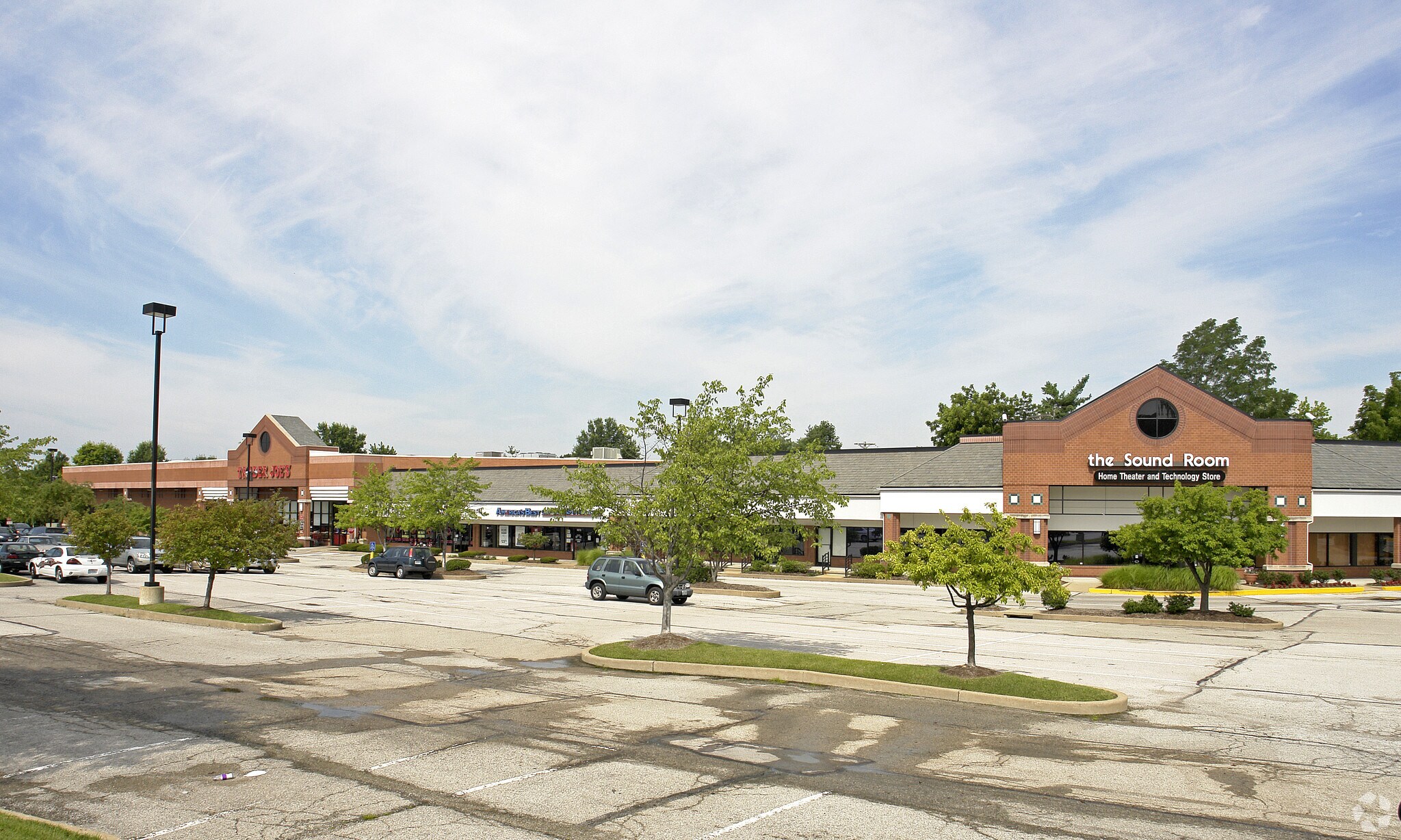 1627-1699 Clarkson Rd, Chesterfield, MO à louer Photo du bâtiment- Image 1 de 4
