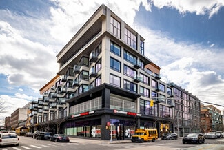 Plus de détails pour 56 N 9th St, Brooklyn, NY - Commerce de détail à louer