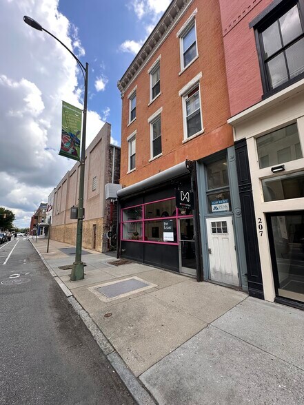 209 N 3rd St, Richmond, VA à vendre - Photo du bâtiment - Image 1 de 1