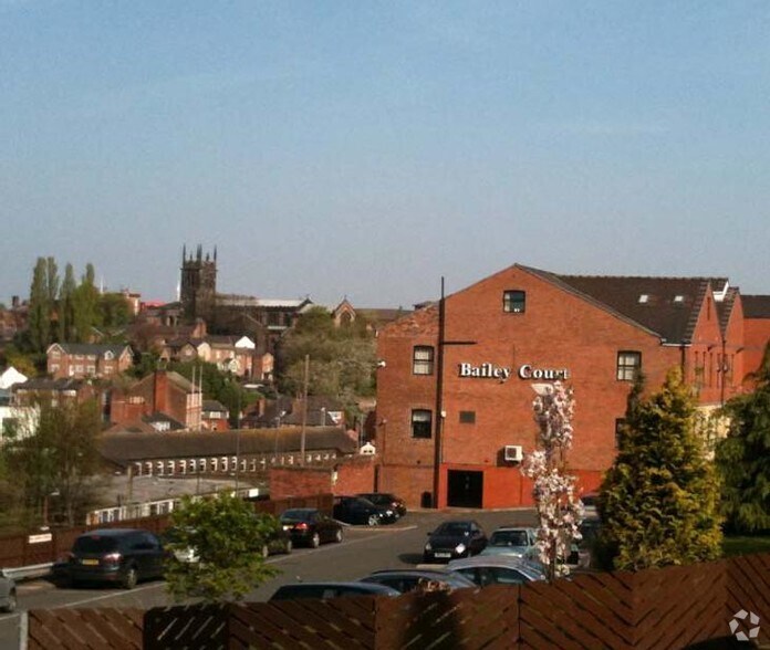 Green St, Macclesfield à louer - Photo du bâtiment - Image 2 de 9