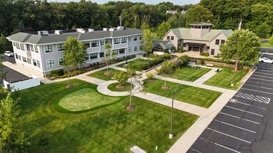 350 Goose Ln, Guilford, CT à louer Photo intérieure- Image 1 de 14