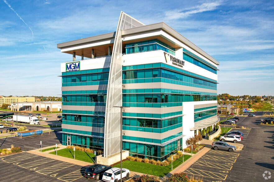 1405 N Green Mount Rd, O'Fallon, IL for lease - Primary Photo - Image 1 of 11