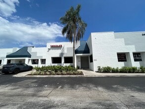 2855-2915 S Congress Ave, Delray Beach, FL for lease Building Photo- Image 1 of 4