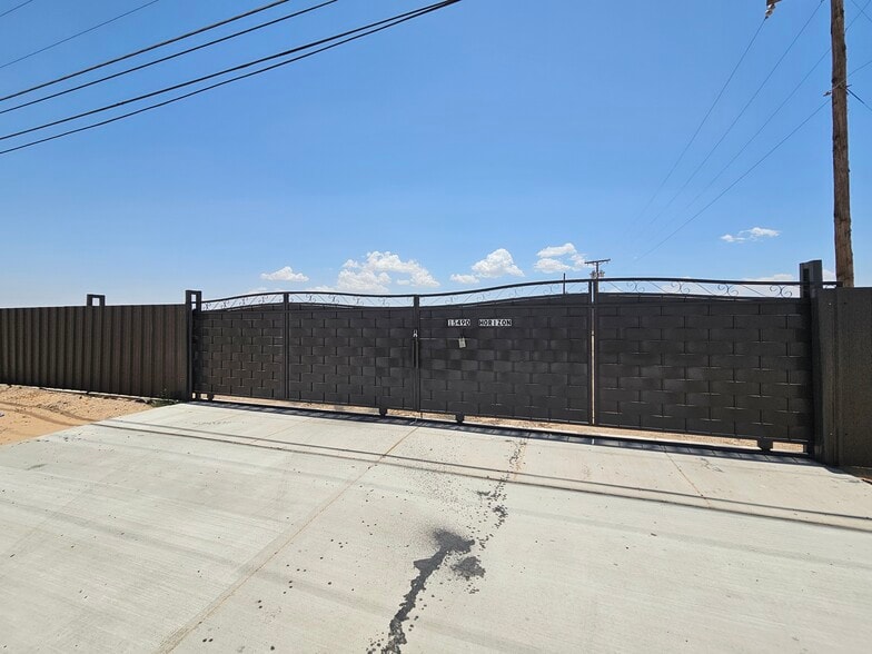 15100 Horizon, El Paso, TX for lease - Building Photo - Image 3 of 14