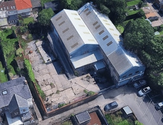 Plus de détails pour 62-64 Woodsend Rd, Manchester - Commerce de détail à louer