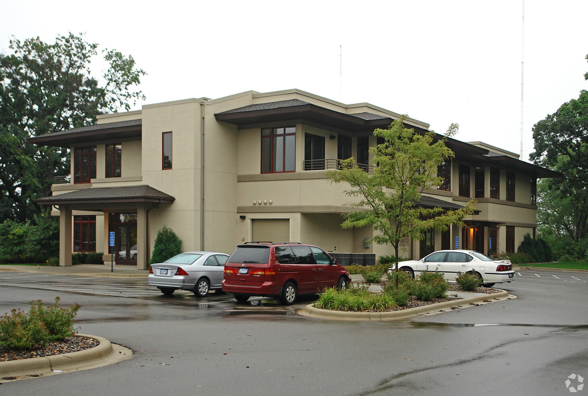 4640 Nicols Rd, Eagan, MN à vendre Photo principale- Image 1 de 29