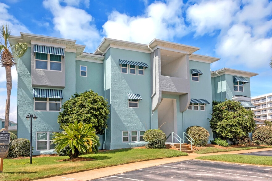 940 Santa Rosa Blvd, Fort Walton Beach, FL for sale - Building Photo - Image 2 of 12