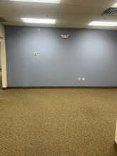 695 N 900 W, Kaysville, UT à louer Photo du bâtiment- Image 2 de 7