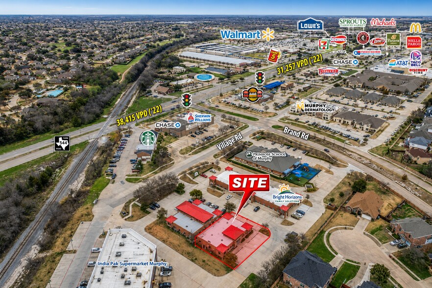 418 Village Dr, Murphy, TX à vendre - Aérien - Image 3 de 10