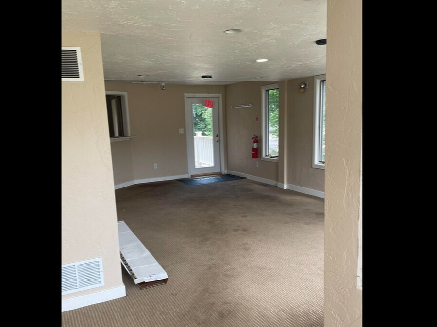 127 Washington St, Norwell, MA for sale Interior Photo- Image 1 of 13
