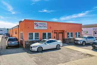 More details for 27 Hanse Ave, Freeport, NY - Industrial for Sale