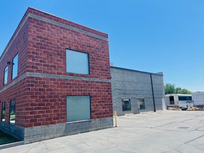 237 W 8600 S, Midvale, UT for lease - Building Photo - Image 3 of 24