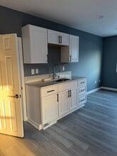 220 Main St, Gardner, KS for lease Interior Photo- Image 2 of 4