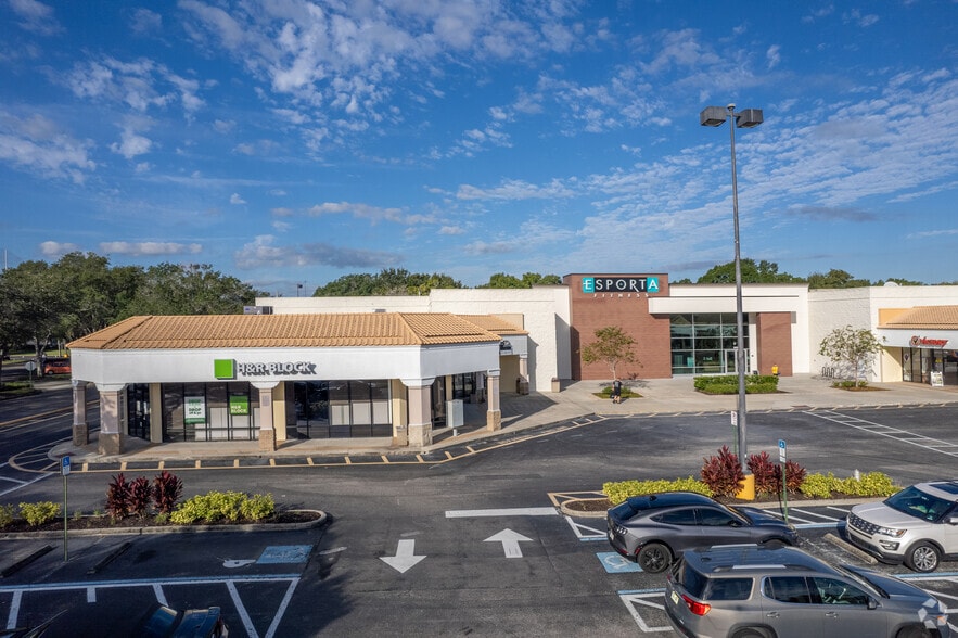 3697 Lake Emma Rd, Lake Mary, FL for lease - Building Photo - Image 1 of 36