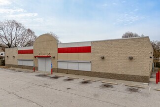 Plus de détails pour 580 Vernon Odom Blvd, Akron, OH - Commerce de détail à vendre