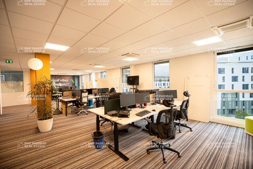 Bureau dans Cesson-Sévigné à louer - Photo intérieure - Image 2 de 12