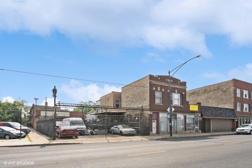 3453 N Pulaski Rd, Chicago, IL for sale - Primary Photo - Image 1 of 5