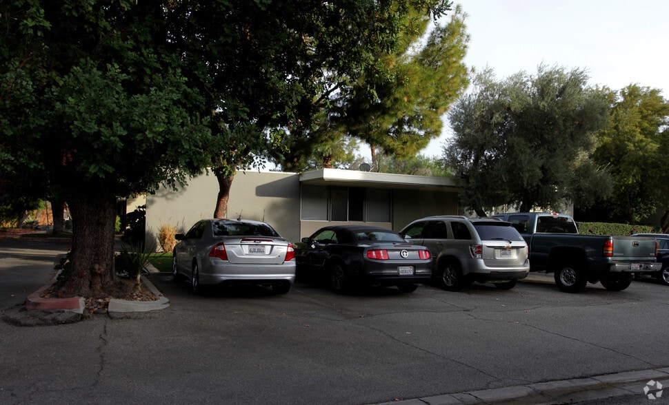 185 S Civic Dr, Palm Springs, CA for sale - Building Photo - Image 2 of 2