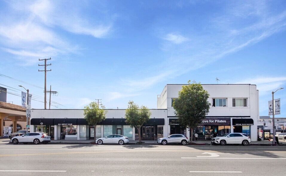 7912-7932 Beverly Blvd, Los Angeles, CA à louer - Photo du bâtiment - Image 2 de 3