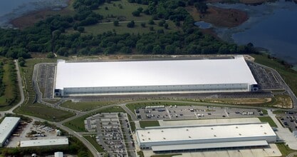 7453 Republic Dr, Groveland, FL - AERIAL  map view
