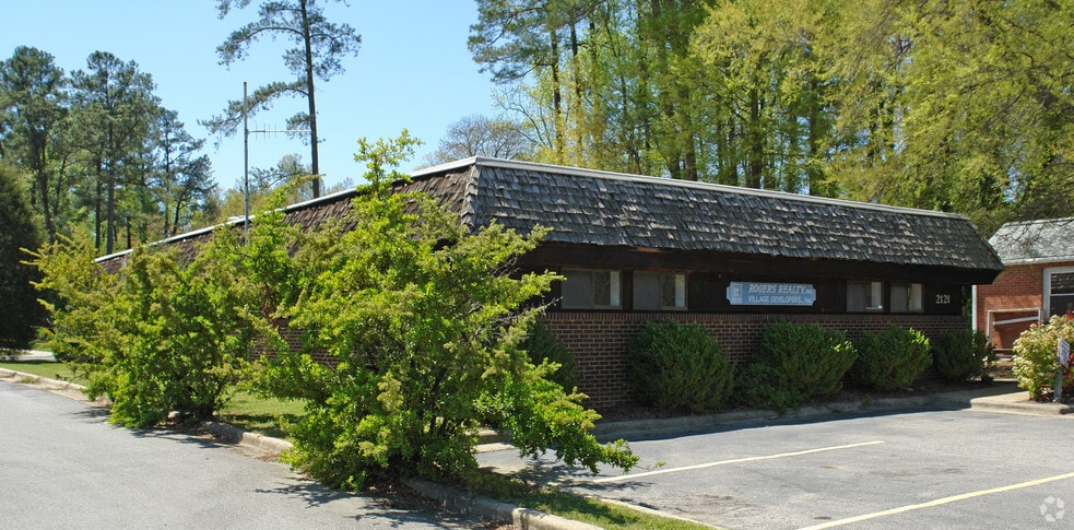 2121 Guess Rd, Durham, NC for sale - Building Photo - Image 2 of 12