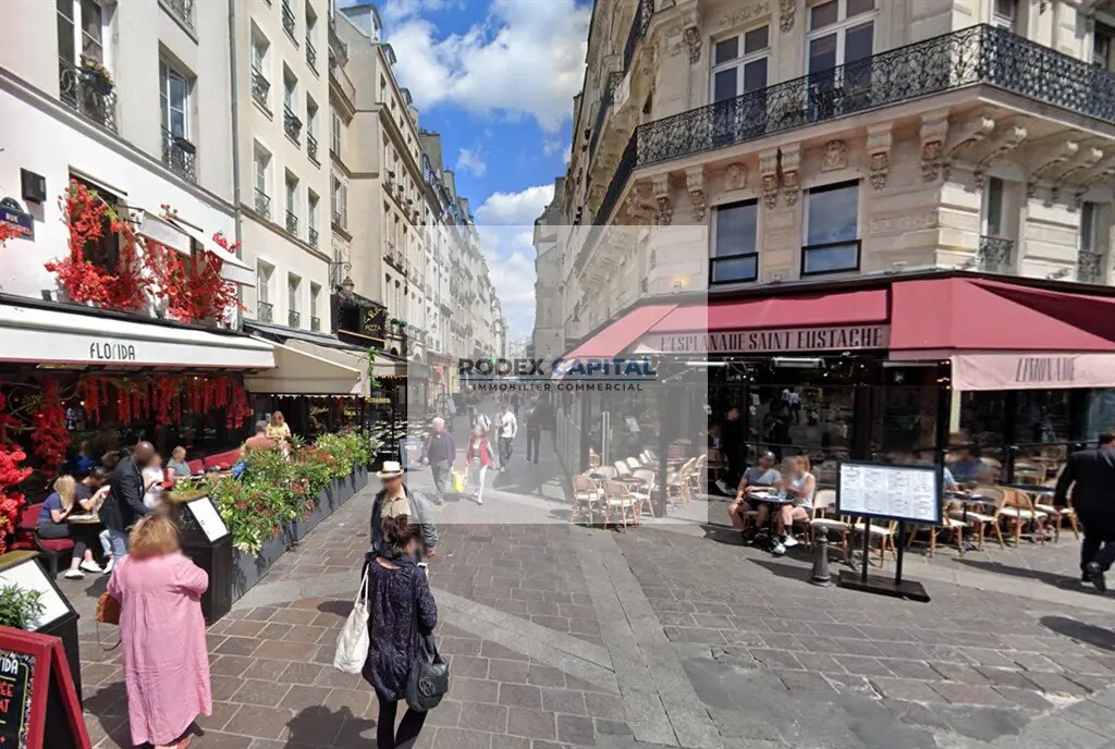 Retail in Paris for lease Building Photo- Image 1 of 4