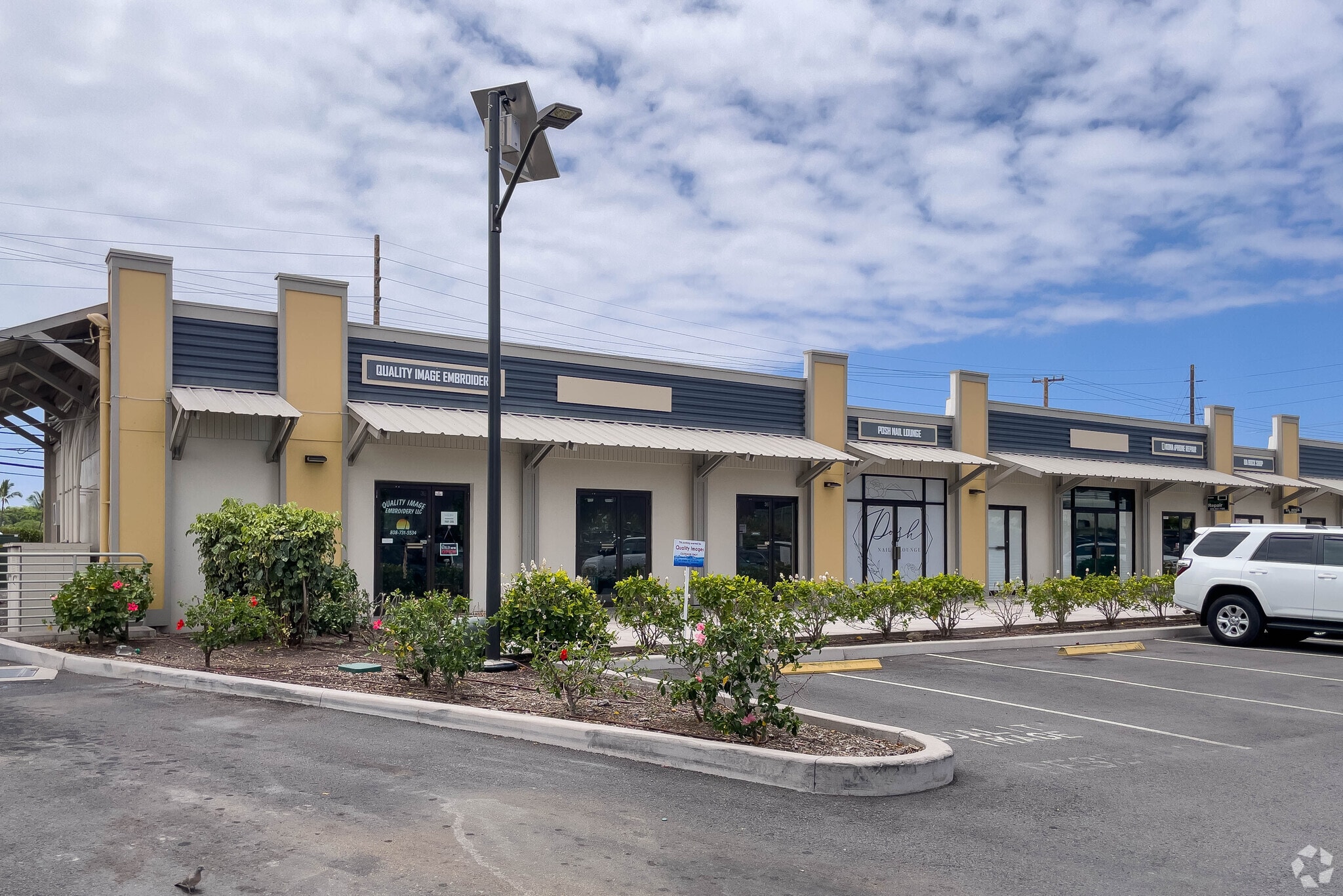 74-5563 Kaiwi St, Kailua Kona, HI for lease Primary Photo- Image 1 of 6