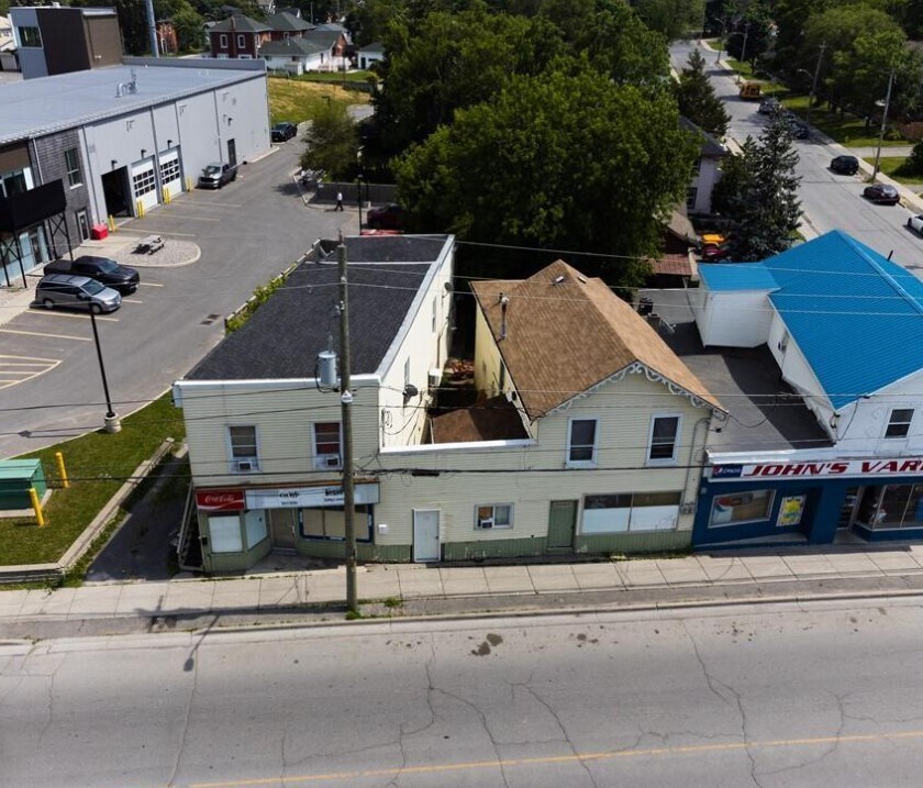 233 Station St, Belleville, ON for sale Primary Photo- Image 1 of 1