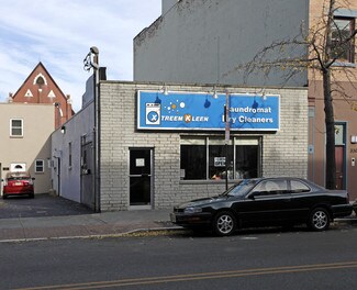 Plus de détails pour 332 Montgomery St, Jersey City, NJ - Commerce de détail à louer