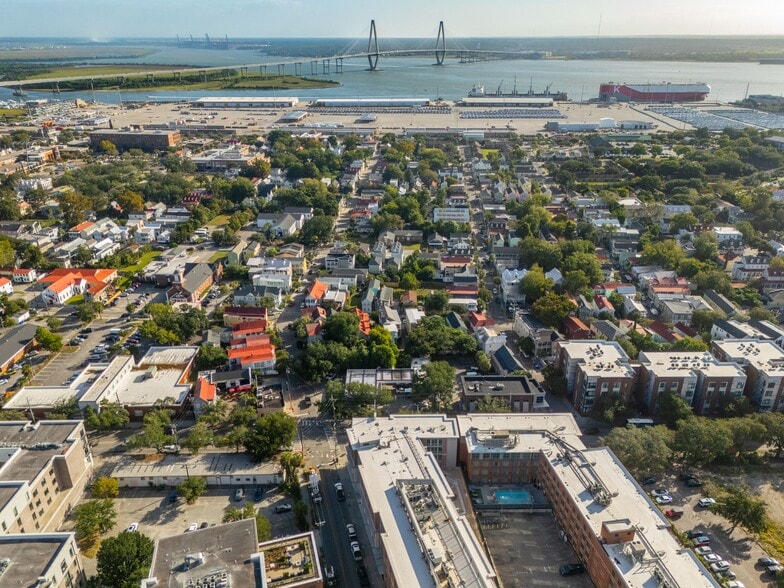 420 Meeting St, Charleston, SC for sale - Building Photo - Image 2 of 17
