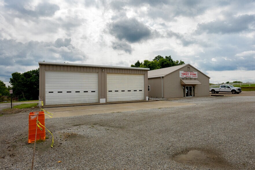 62190 Bailey Rd, Barnesville, OH à louer - Photo du bâtiment - Image 2 de 27