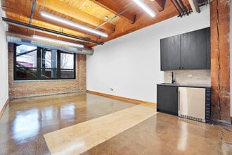 1800-1814 W Cuyler Ave, Chicago, IL à louer Photo intérieure- Image 1 de 3