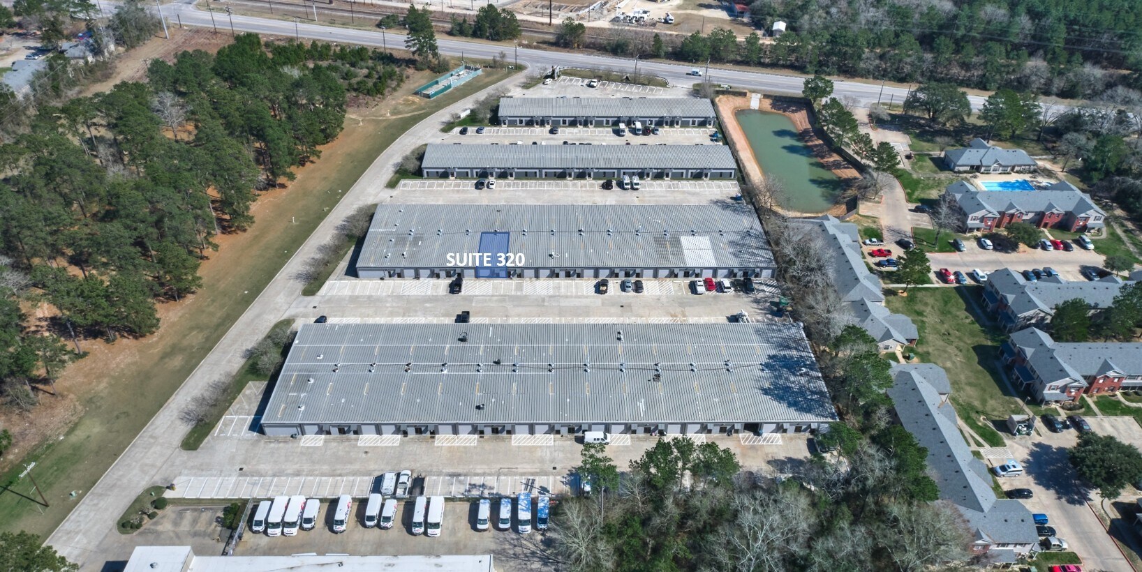 1300 S Frazier St, Conroe, TX à louer Photo intérieure- Image 1 de 21