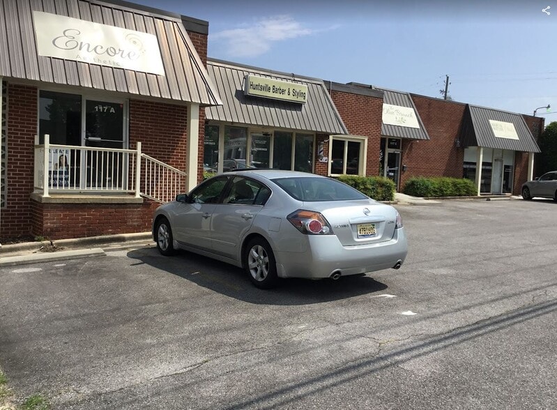 117 Longwood Dr SE, Huntsville, AL for lease - Building Photo - Image 2 of 21