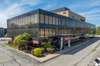 Plus de détails pour Chagrin Plaza – à vendre, Beachwood, OH