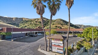 Plus de détails pour 28200 Bouquet Canyon Rd, Santa Clarita, CA - Bureau/Médical, Commerce de détail à louer