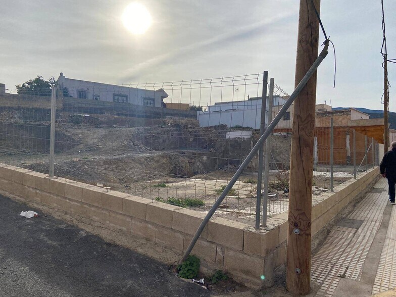 Avenida Ricardo Fábrega, 38, Tabernas, Almería à vendre - Photo du bâtiment - Image 3 de 15