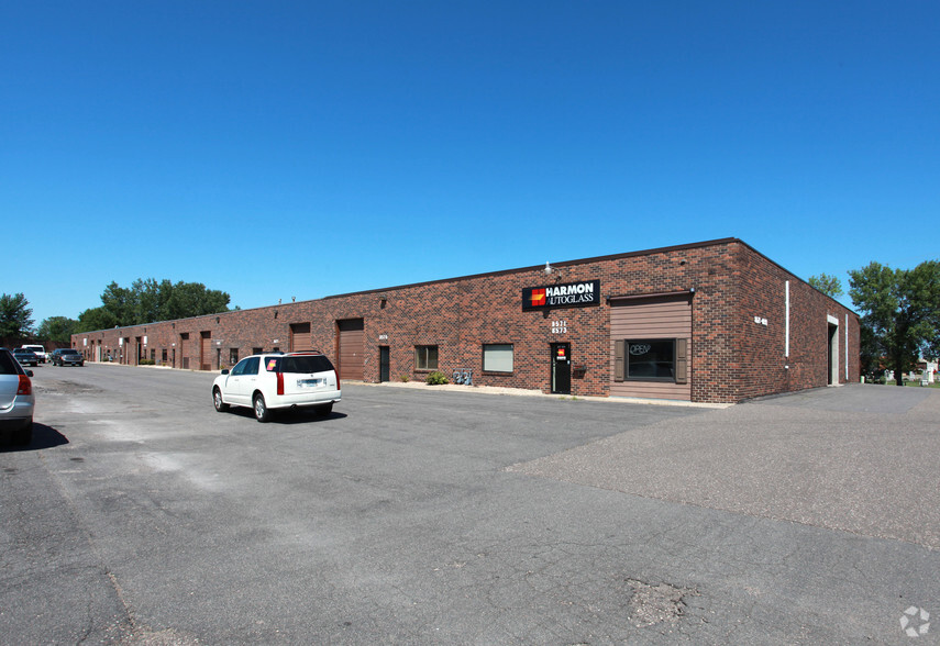 8573-8591 N Jefferson Hwy, Maple Grove, MN for lease - Building Photo - Image 1 of 2