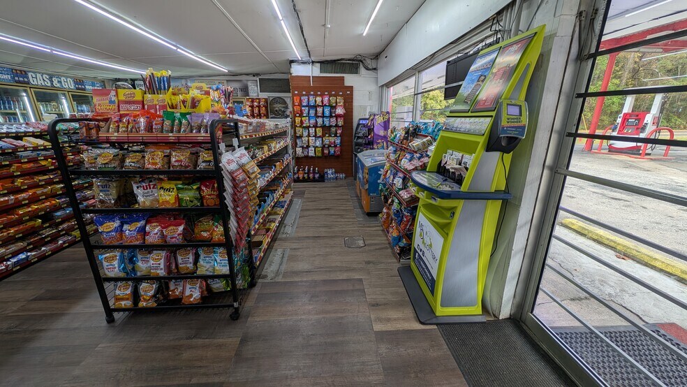 5609 N Hills St, Meridian, MS à vendre - Photo du bâtiment - Image 2 de 6