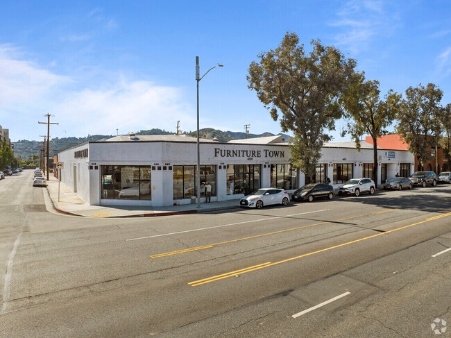 More details for 4101-4103 San Fernando Rd, Glendale, CA - Retail for Lease