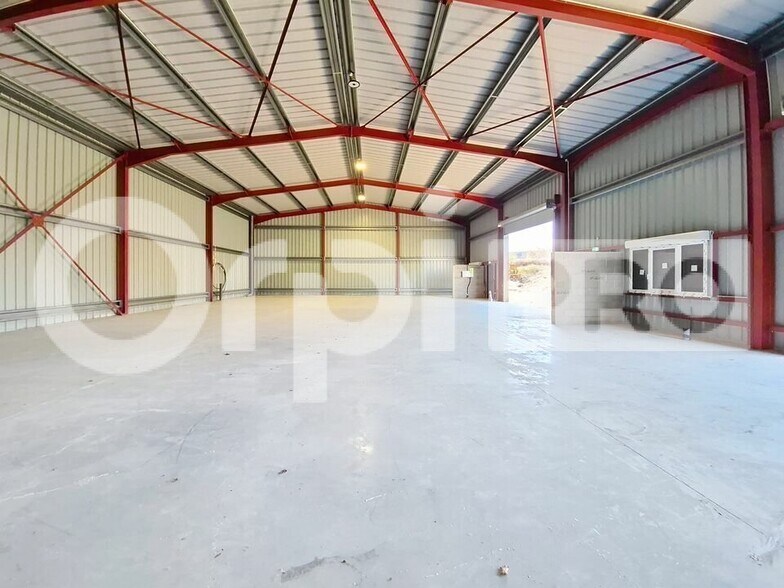 Industrial in Soissons for lease - Interior Photo - Image 3 of 6