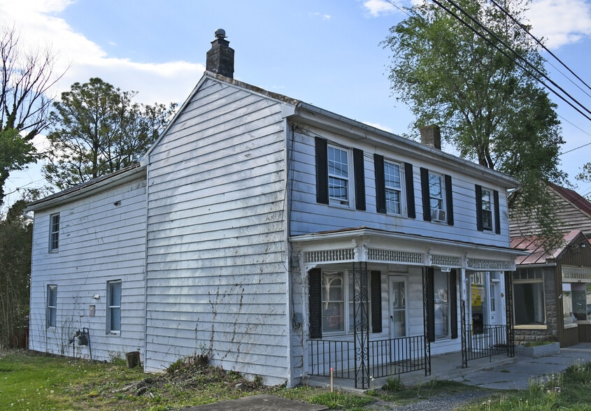 5322 Main St, Stephens City, VA à louer - Photo du bâtiment - Image 2 de 6