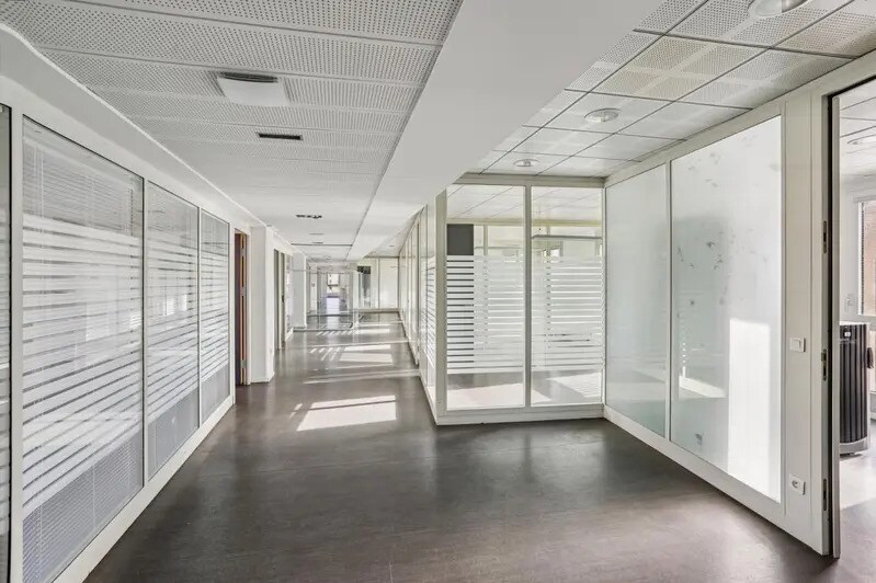 50 Cours De La République, Villeurbanne for lease - Building Photo - Image 3 of 8