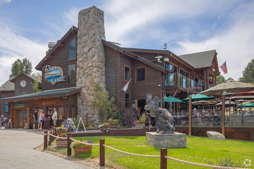 900 Ski Run Blvd, South Lake Tahoe, CA for lease - Primary Photo - Image 1 of 4