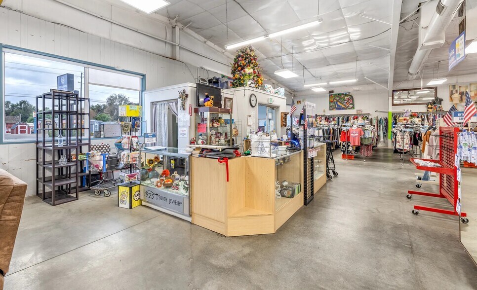 3719 Cleveland Blvd, Caldwell, ID à vendre - Photo intérieure - Image 3 de 12