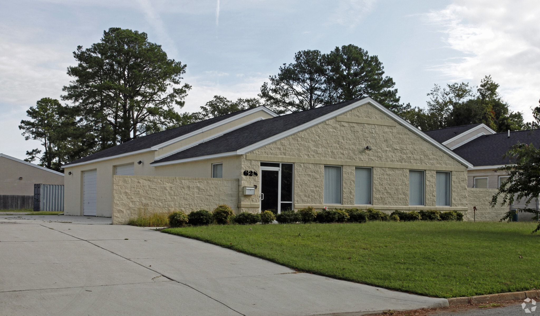 628 Dunedin Rd, Portsmouth, VA à vendre Photo principale- Image 1 de 10